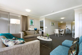Pacific Suites Canberra, Canberra